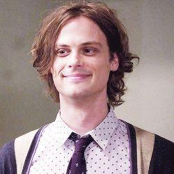 × Member of de BAU × IQ de 187 × »This is calm, and it's doctor« × I know how it's like to be afraid of your own mind.