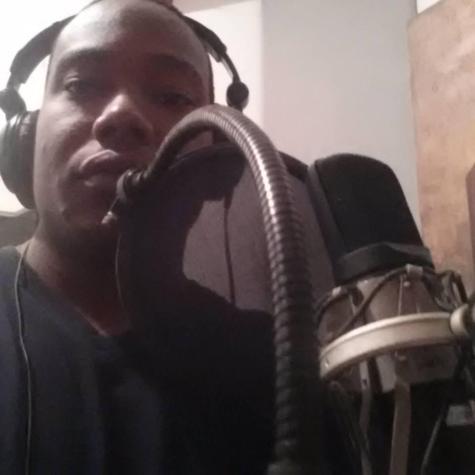 Rian: Jamaican reggae / r&b  artiste / producer.  For bookings info call: 1876 427 3923 or email rianbookingsja@gmail.com