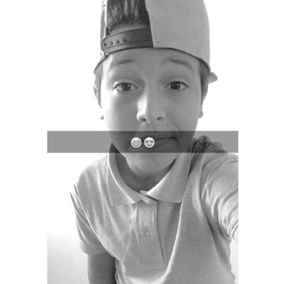 Ahmed Lutfi ✋ 

 libyan ❤️