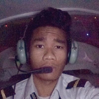 To most people sky is a limit, but to those who love aviation, sky is home.  
Pin:74ad944e. Line: fakhrizqullah