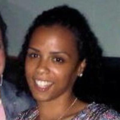 TheRealLeesh's profile picture. 