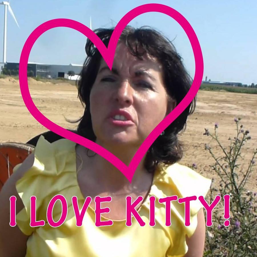 KlittyNuyts's profile picture. Mijn naam is Klitty en ik ben fan van Kitty Nuyts! Zij is baas van Liberale Partij Maastricht & was een keertje bij de PVV. Dit is mijn fantwitter XXXX