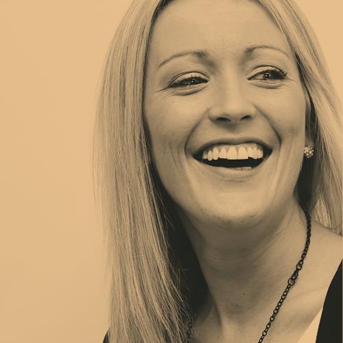 Senior Consultant @pierecruitment Dedicated mummy & wife. Full of beans - I don't come with instructions!