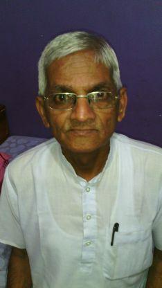 Retired head clerk Nagar palika perished