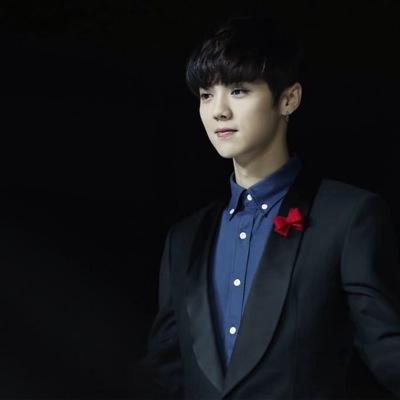 หล่อกว่าพี่ไม่มีแล้วน้อง