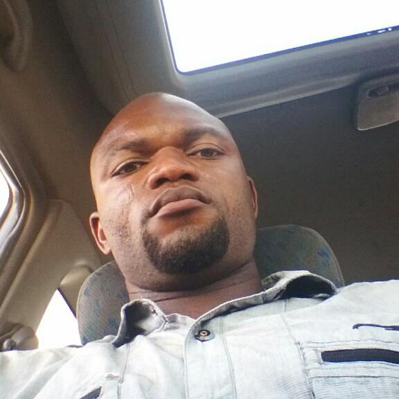 Am doing what I no best am not d best but am trying
