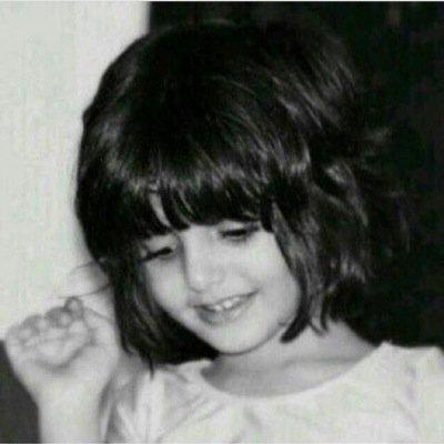 ‏‏‏‏‏‏‏‏‏‏‏‏من مثلي ؟؟ ﻻ احد يشبهني فانا واحده ليس مثلي اثنين