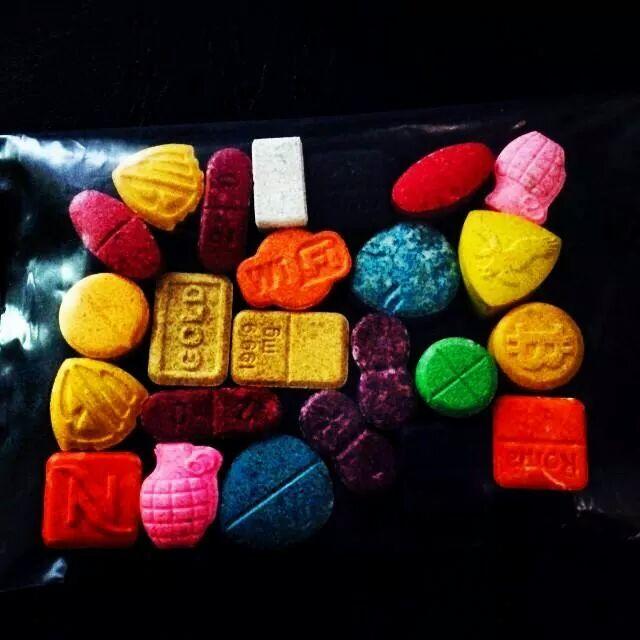 carolfantauva's profile picture. 