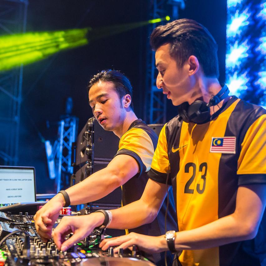 sayacomel02's profile picture. 