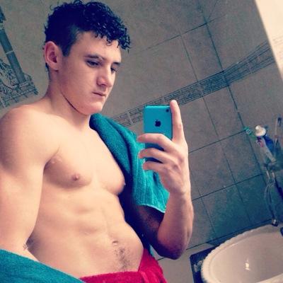 AkaB14Z3's profile picture. Proud Co-Lead of RubyReason