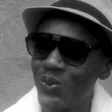 Im all about good music,whatsap @ 0783861120.