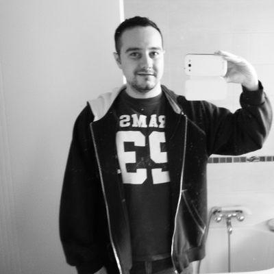 🍣 Sushi Lover
🍔 Burger Lover
❤ Travel - Food - Events - Relax - Technology
🧖🏻‍♂️ Just enjoying life
📍 Pescara, Italy
🇮🇹🇺🇲🇪🇦🇭🇺 Languages spoken