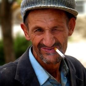 Ne sağcı ne de solcu, ne dinci ne de ateist sadece ve sadece humanist...!! Sende olabilirsin, mutlaka denemelisin...!!