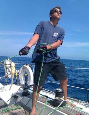 Sailboat Racer, Marine Broker, CrypoCurrency beliver/Invester/Trader/Alt coin supporter.