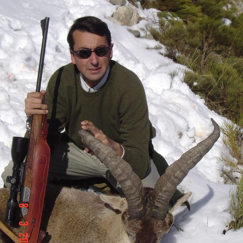 MonteriasIntern's profile picture. Aficionado a la caza y a la naturaleza, respetuoso con el medio ambiente. Primero cazador desde muy joven y ahora Gestor y Organico Cinegetico.