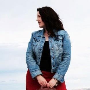 cheriaschmidt's profile picture. I paint with pixels. I sketch emotion with words. Take a break from reality with me... Check out my books at https://t.co/5039jYvZYE