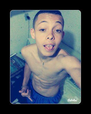 #Não tenho medo de mostrar quem eu realmente sou, porque todos temos defeitos. E falsidade não é um dos meus.