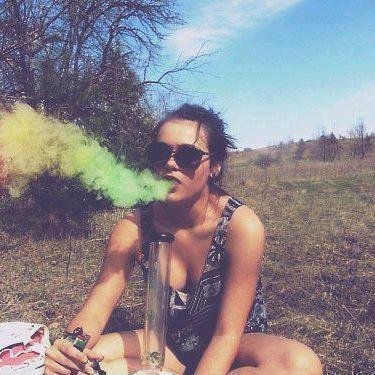 Deixe a energia do som te levar a vibe positiva solta pelo ar...