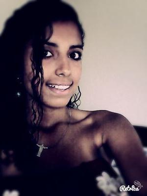 Ela e melhor do que todas qe vc ja conheceu..