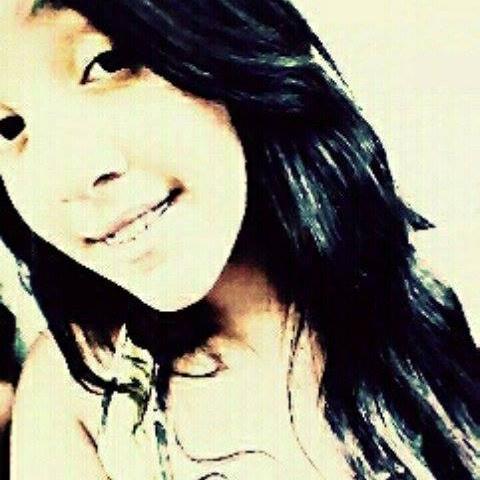 E quando chega a noite, eu espero o sono vim, porque nos meus sonhos, posso ter voçes perto de mim ♥♥ 
Seus sorrisos motivam os meus! *--*