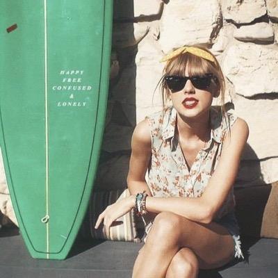 The 1989 World Tour5.5＊//Swifties//＊フォロバ100%\\Twitter作ったところなのでフォロワーさん少なくて無言フォローしていってます//