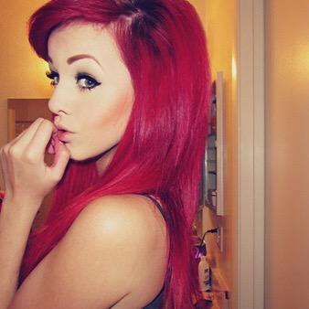 lexihaven's profile picture. Can't wait for February because there is a Friday the 13th ;)