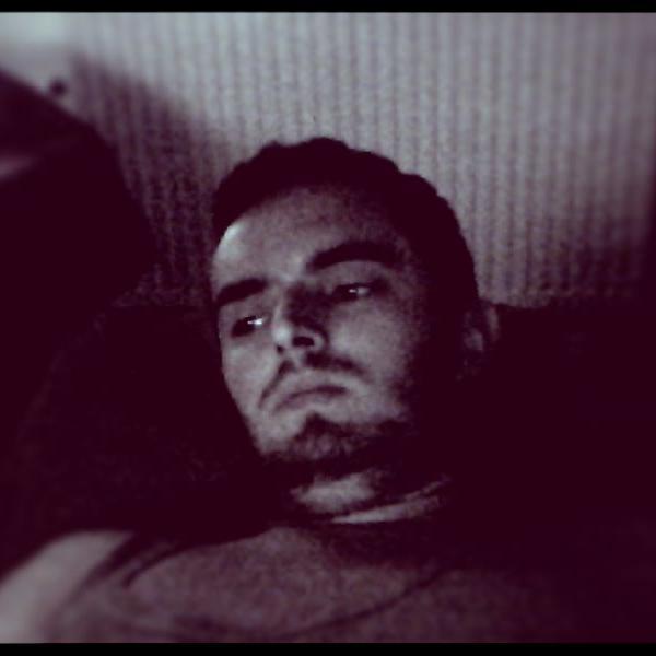 e_neomode08's profile picture. 