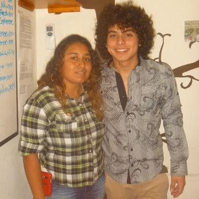 Mi ídolo @brandon_Meza el es el mejor MezaGirls de corazon Llama al 18-1000-75 Numero de contrαtαciones pαrα Brαndon Mezα pαrα cuαlquier tipo de evento