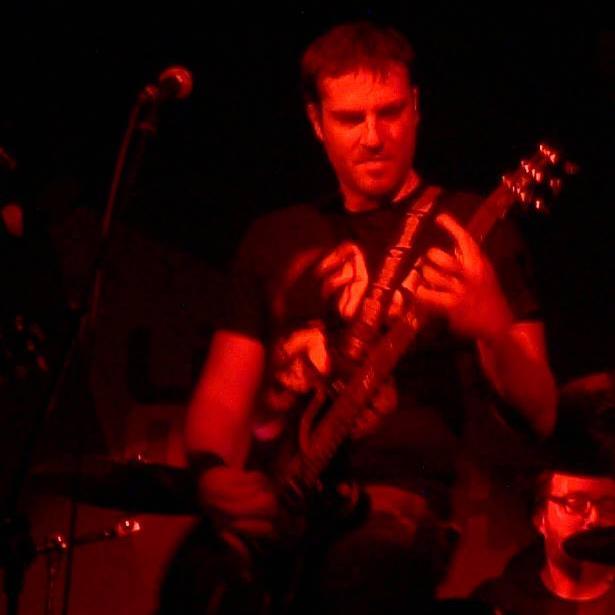 sergivudu's profile picture. Guitarrista, garabateador amateur y fan del terror y de Rachel Brown