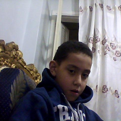 moam_momaen680's profile picture. 