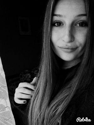 karrciaa's profile picture. 