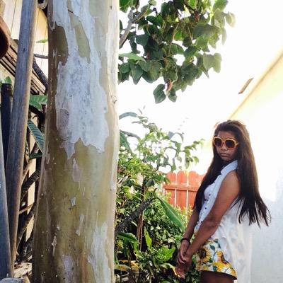 follow my new account: @basicallyxhulia