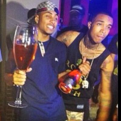 #Tstackz / #SuperPromoter / Event Specialist / Degree Holder / Professional / City Celebrity / Detroit 2 Pontiac /#MrTurnMyCityUp 248-212-2843