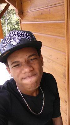 LuckyStwz's profile picture. Ma Life est de mauvaise Humeur #Folllow Me #Team B2OBA #KTM #K2A #SODMG !