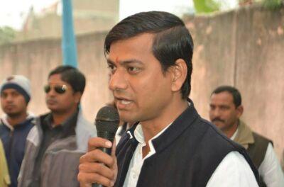 Private Secretary,
Sri Tej Pratap Yadav,
S/O--Sri Lalu Prasad Yadav