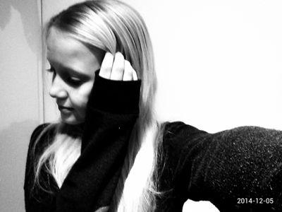 New on Twitter ! 
Follow me on Instagram @madebyfenja                          400 Follower=1 Picture