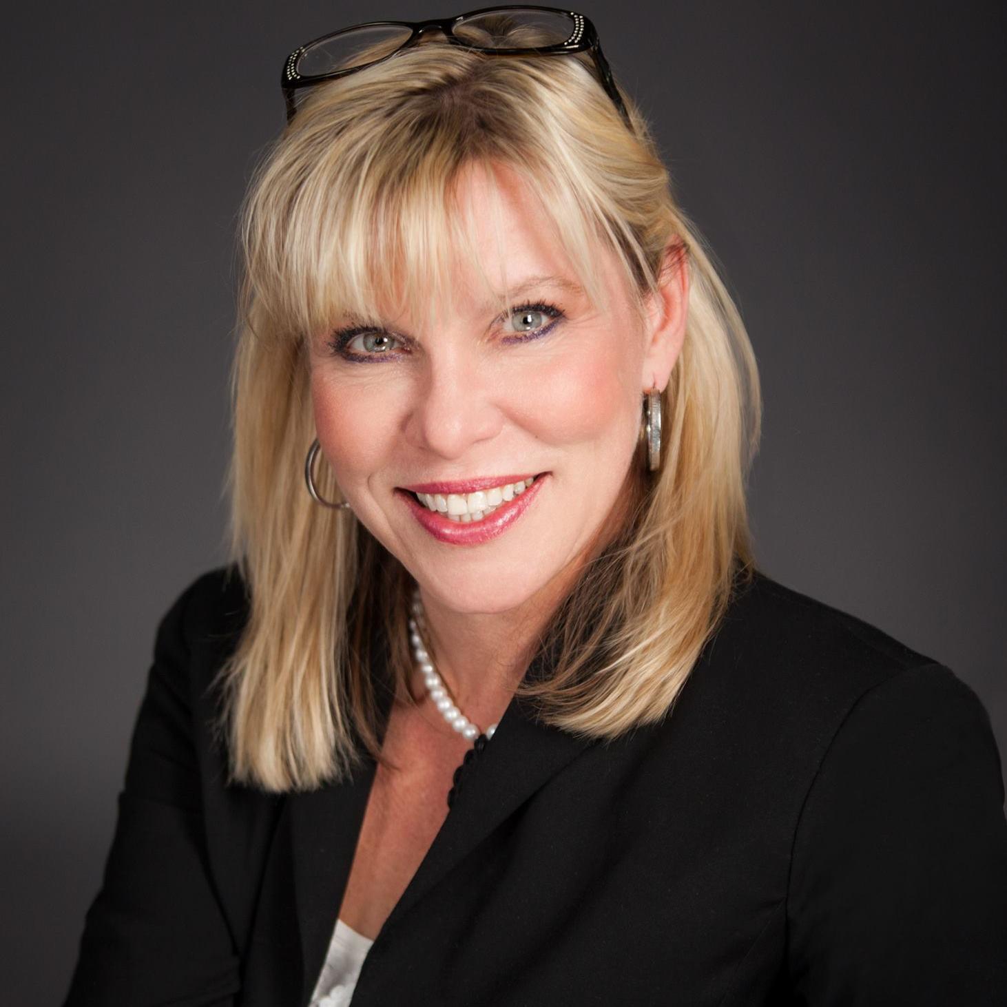 - Full Time Realtor
- 20+ Years Experience   *   413.374.9540