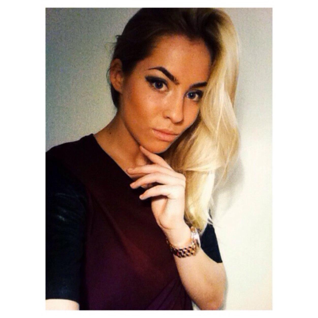 elinalauze's profile picture. 