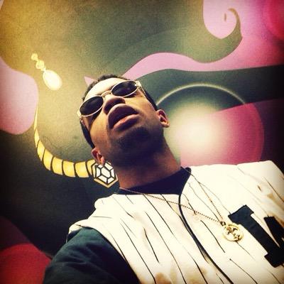 putthecameraon's profile picture. Official