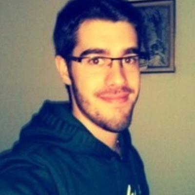 ESTUDIANTE DE CIENCIAS POLITICAS, SINCERO, LEAL, SERIO Y AMANTE DE LA LIBERTAD.