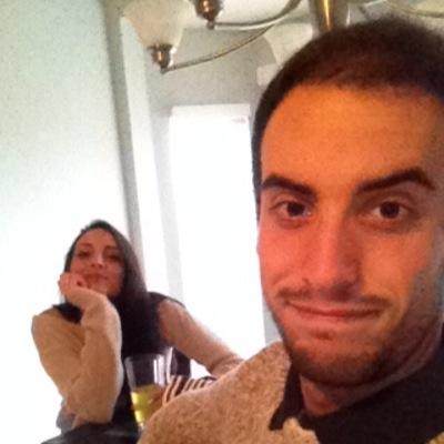 alyateem00's profile picture. 810