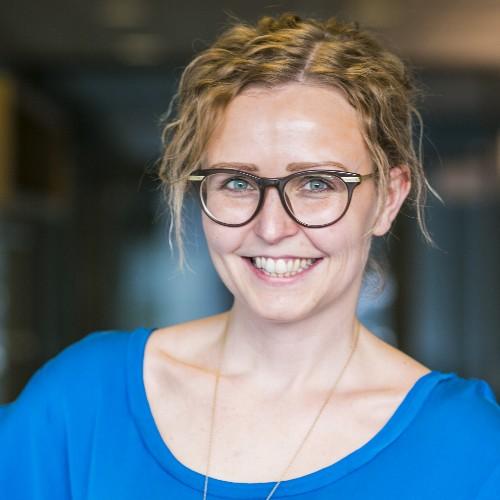 Closet-Geek with 10+ years experience in IT. Get to build and run a global graduate program which I love. Work for Salesforce but opinions are my own.