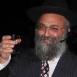 RLoloyan's profile picture. 