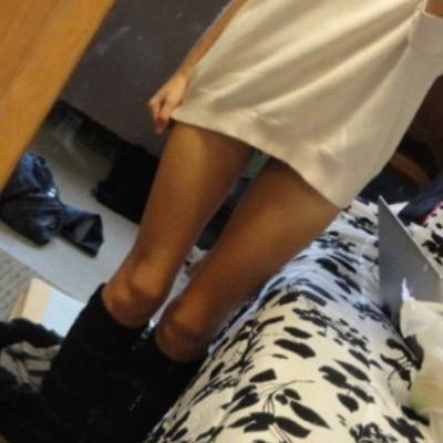22.indiana.5feet8in. coffee, cigarettes, and sex.