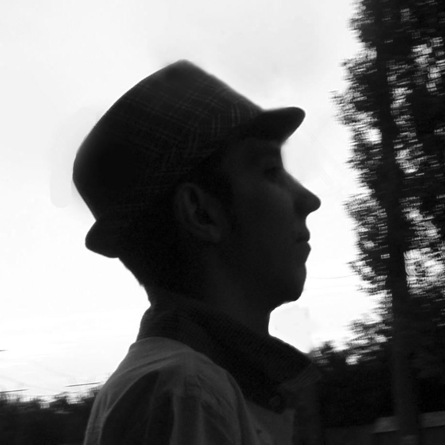 _flymyk's profile picture. Есть такая теория: Вселенная и время бесконечны, значит, любое событие неизбежно, даже невозможное