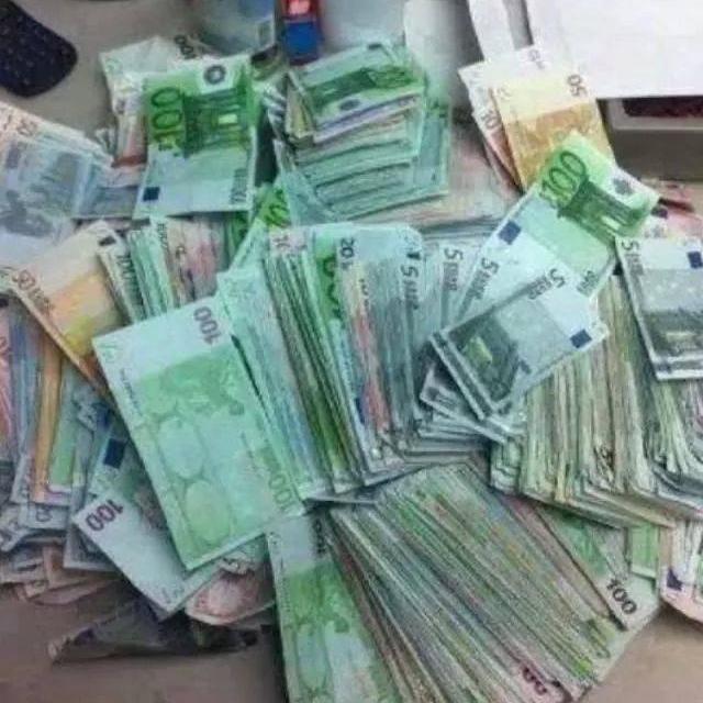 Pronosticador de apuestas, futbol , basket , tenis.. verdes aseguradas!!