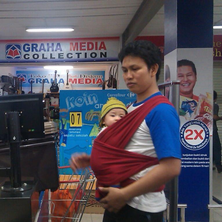 andhy2's profile picture. Blogger malas posting | https://t.co/fNrDX3UEi6 | Milanisti | PSM | Sobatpadi | Suka Dunia Militer dan Penerbangan | Berenang & Snorkeling | Jalan2 | Cueks