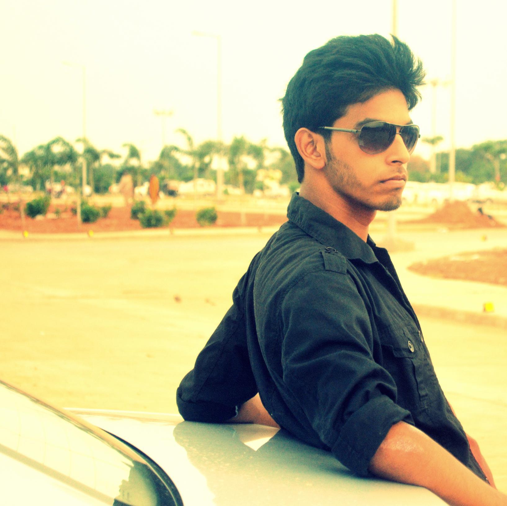 Manishdubly's profile picture. 