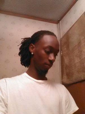Just a normal guy with great talents looking for his shot at the world. #TeamFuckYoBitch #TeamBrosB4Hoes #TeamGoHardorGoHome #TeamAndroid #TeamLongHairDontCare