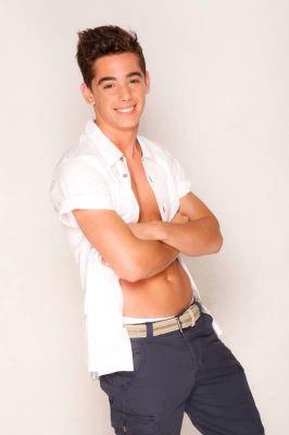 sergio te amo con la vida sos esa persona que jamas te arepemtiras de fonoaer al igual qie flor mi otra idola los dos son el motivo de mi sonrrisa los amo los a